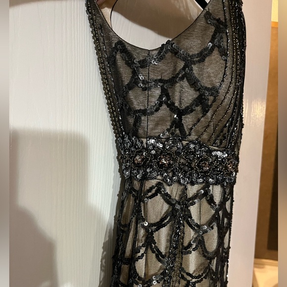 SUE WONG Black and Gold Beaded Dress - Picture 13 of 14